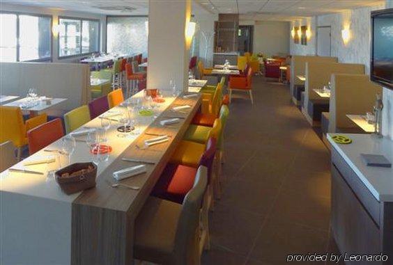 Ibis Styles Clermont-Ferrand Aeroport Hotel Restaurante foto